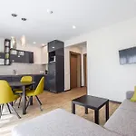 Sakalo 44 Svečių namai 3*